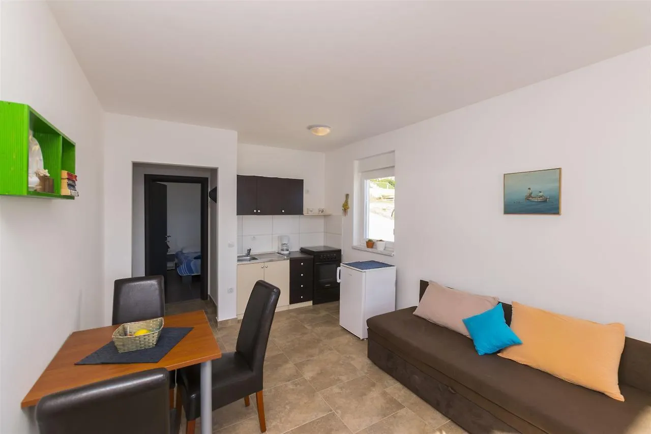 Apartments Beachfront Ante Vlašići Chorvatsko