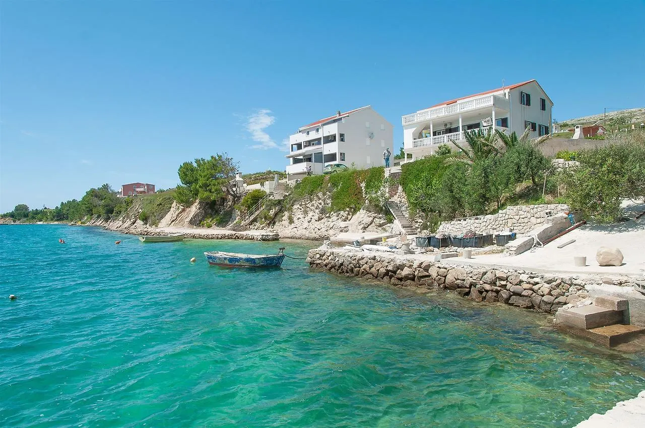 Apartments Beachfront Ante Vlašići